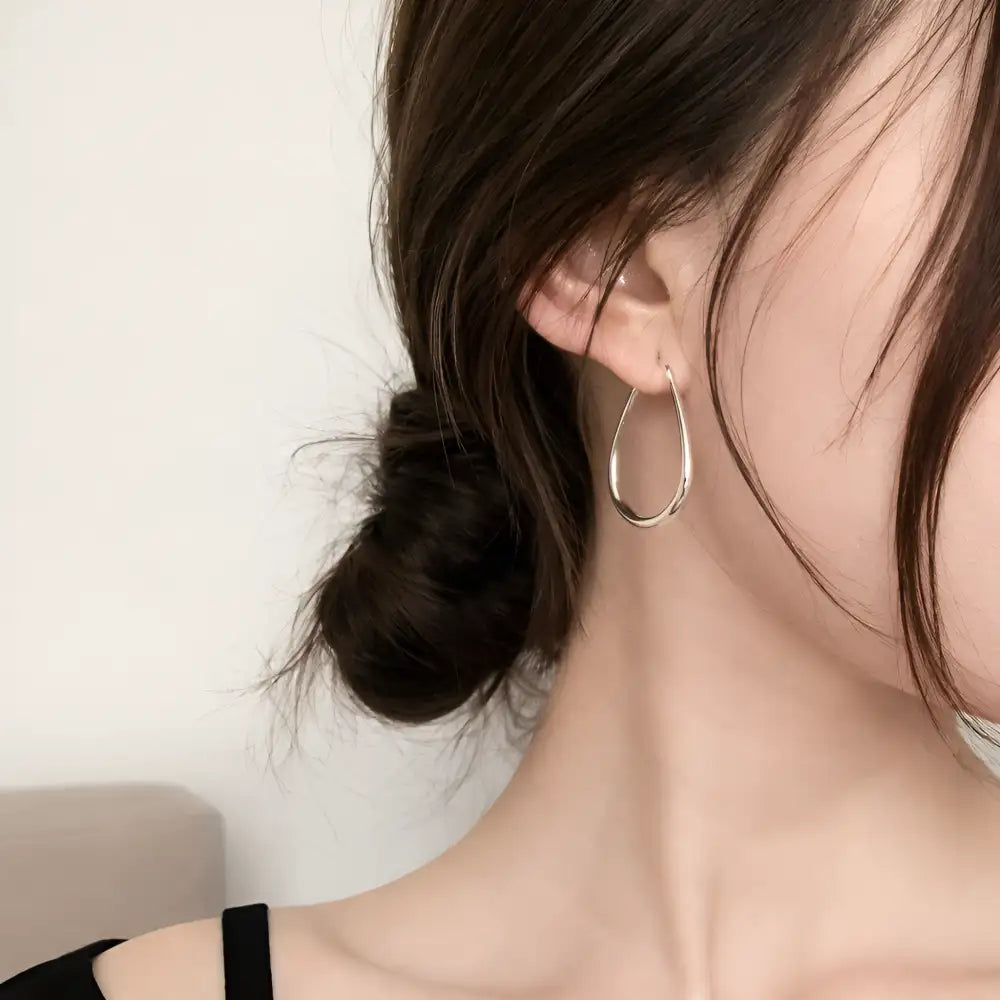 Sculpt Oval Earrings