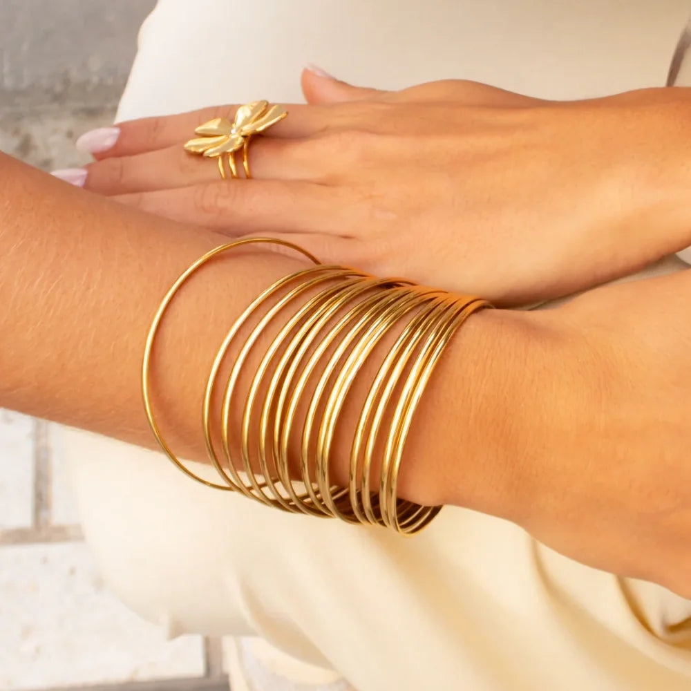 Pure Line Bangles