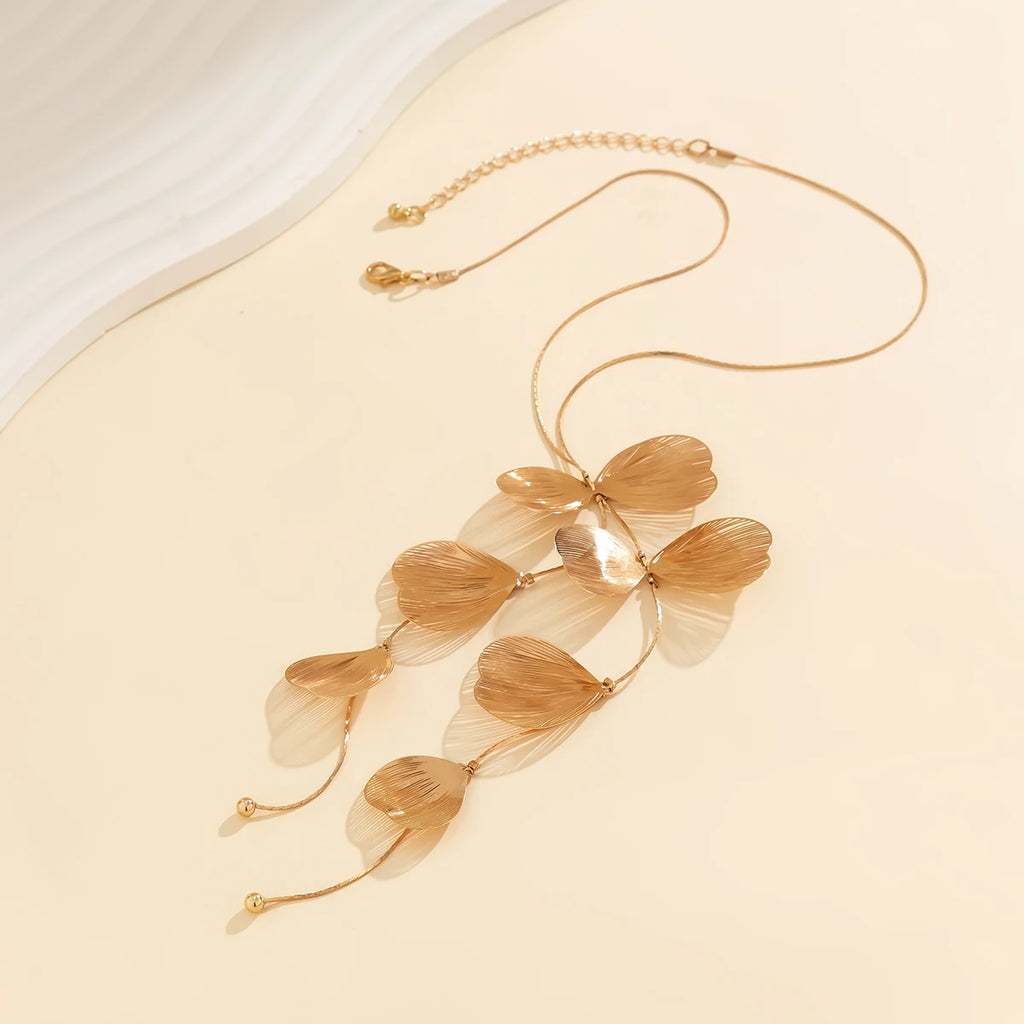 Petalfall Drop Necklace